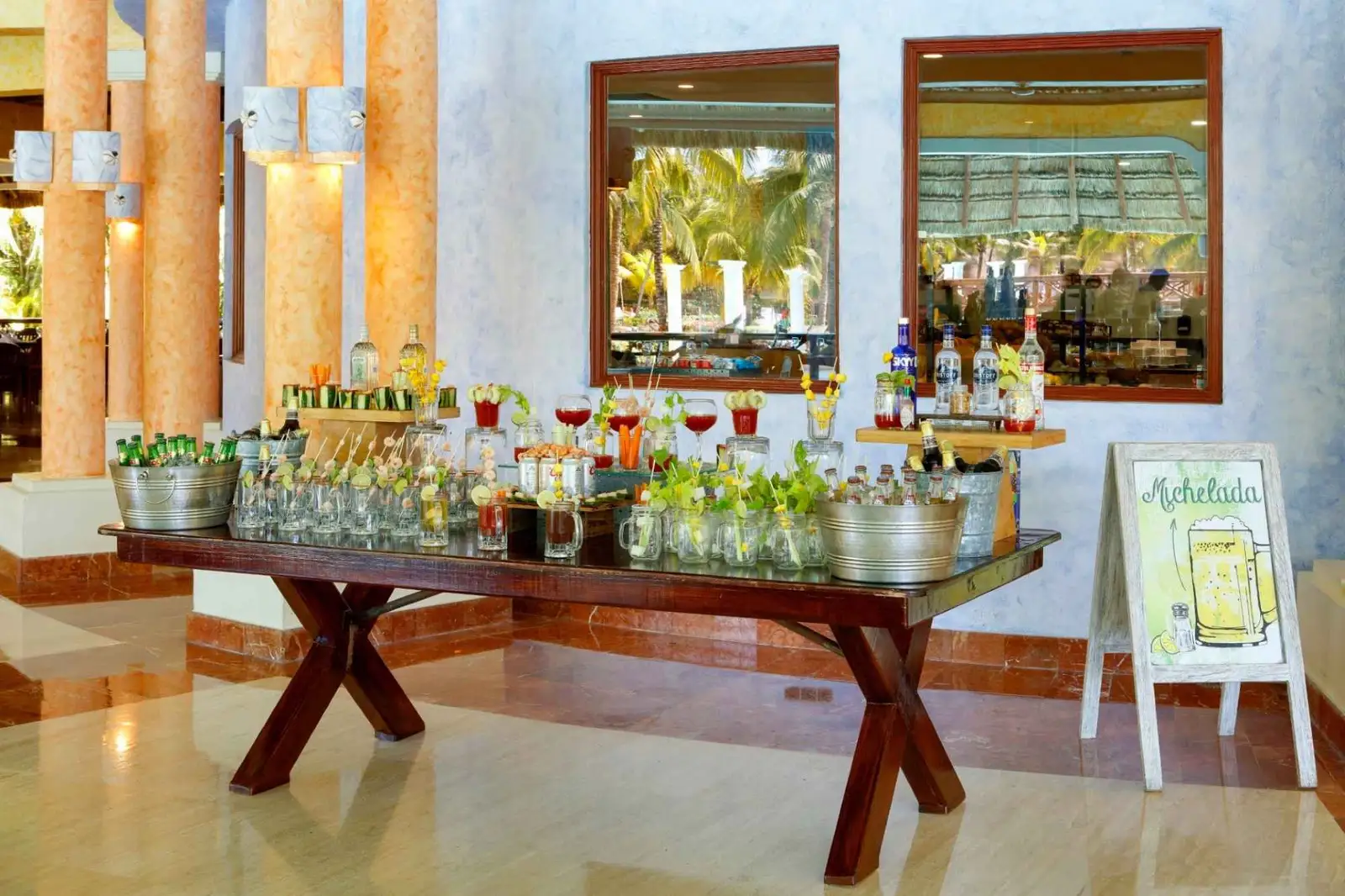 Grand-Palladium-Riviera-Maya-El-Gran-Azul-Bar5